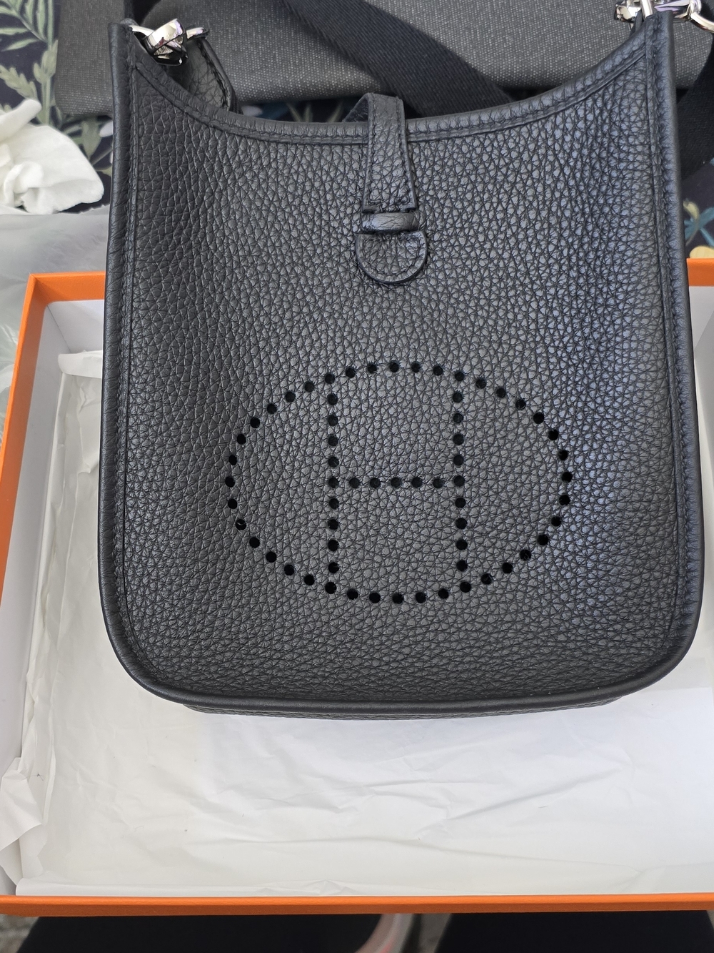 Hermes Black Evelyne 16